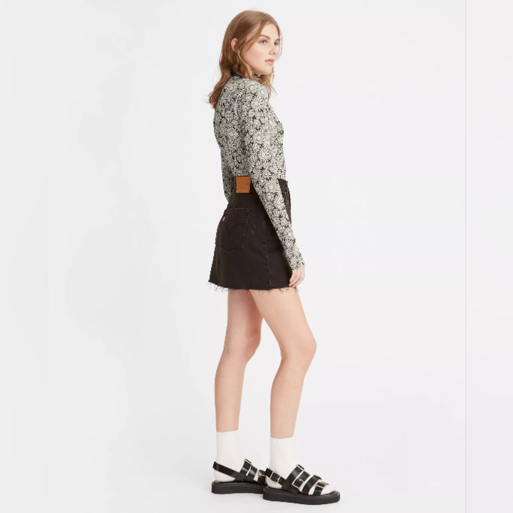 Levi's black denim mini skirt, size 27